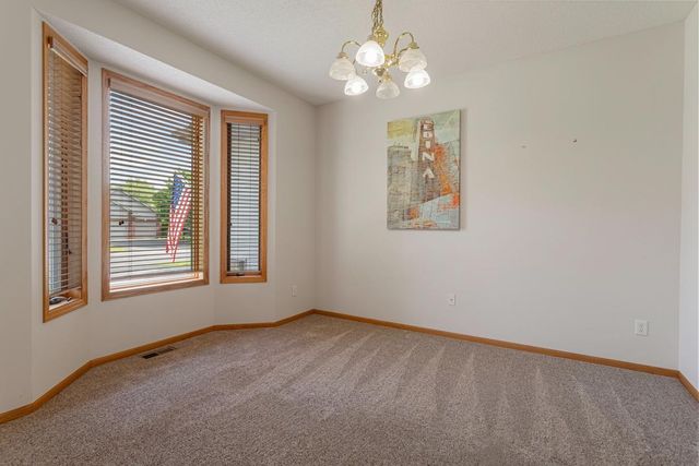 5721 103rd Avenue N, Brooklyn Park, MN 55443