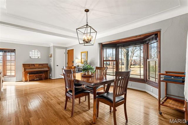 3470 Regal Place, St Louis, MO 63139