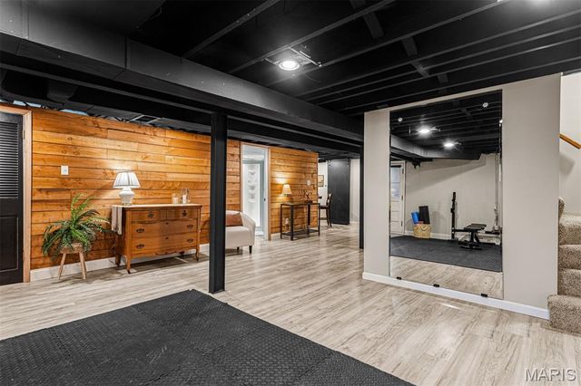 3470 Regal Place, St Louis, MO 63139