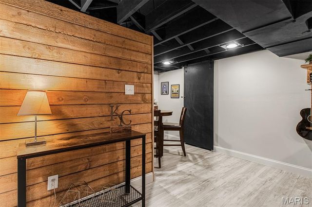 3470 Regal Place, St Louis, MO 63139