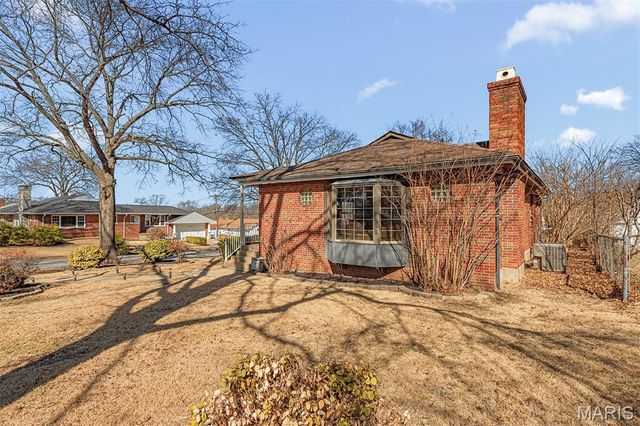 3470 Regal Place, St Louis, MO 63139