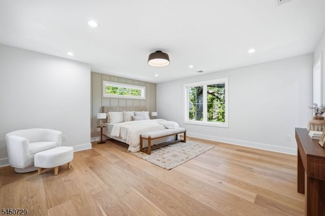 176 Harrow Rd, Westfield Town, NJ 07090