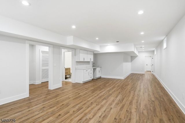 176 Harrow Rd, Westfield Town, NJ 07090