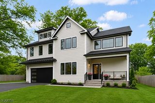 176 Harrow Rd, Westfield Town, NJ 07090