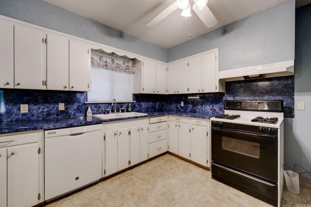 46 Lakeshore Drive, Little Rock, AR 72204