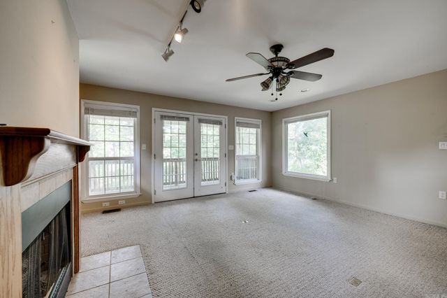 46 Lakeshore Drive, Little Rock, AR 72204