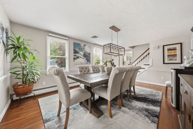 4 Kristin Ln, Canton, MA 02021