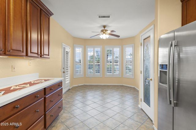 15531 W SKYVIEW Way, Surprise, AZ 85374