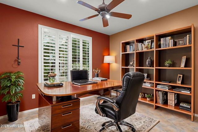 15531 W SKYVIEW Way, Surprise, AZ 85374