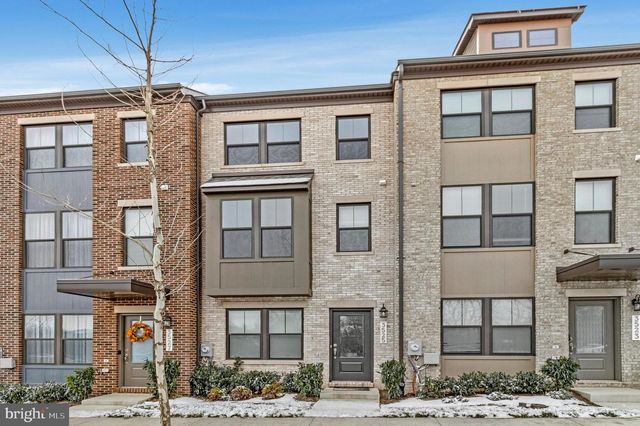 3525 CARNABY ST, Hyattsville, MD 20782