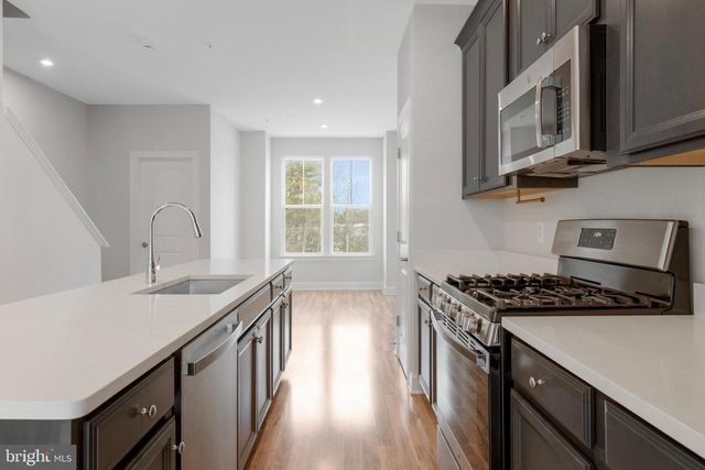 3525 CARNABY ST, Hyattsville, MD 20782