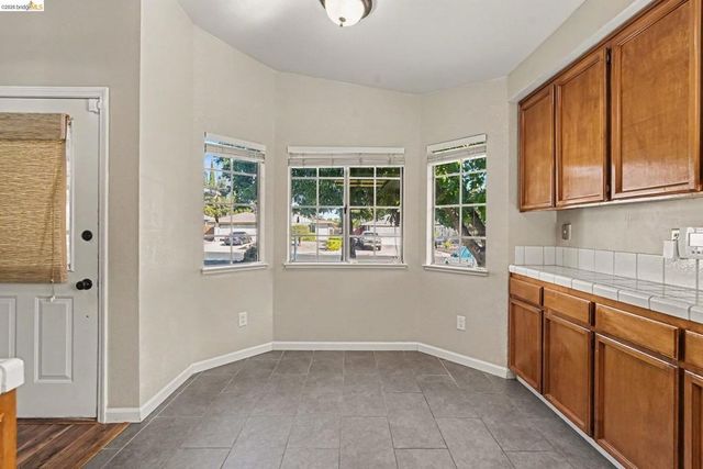 4150 Sequoia Dr, Oakley, CA 94561