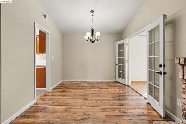 4150 Sequoia Dr, Oakley, CA 94561
