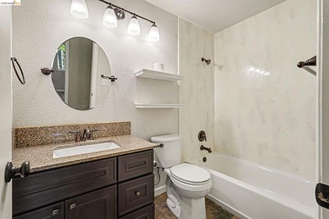 4150 Sequoia Dr, Oakley, CA 94561