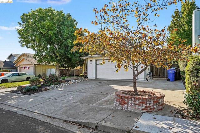4150 Sequoia Dr, Oakley, CA 94561