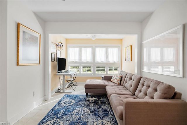 727 Tazewell AVE, Cape Charles, VA 23310