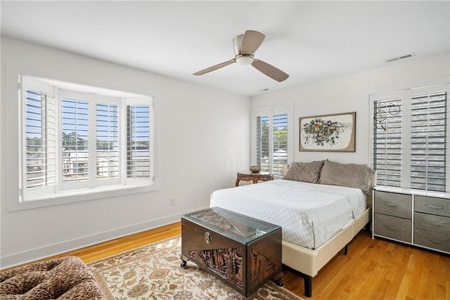 727 Tazewell AVE, Cape Charles, VA 23310