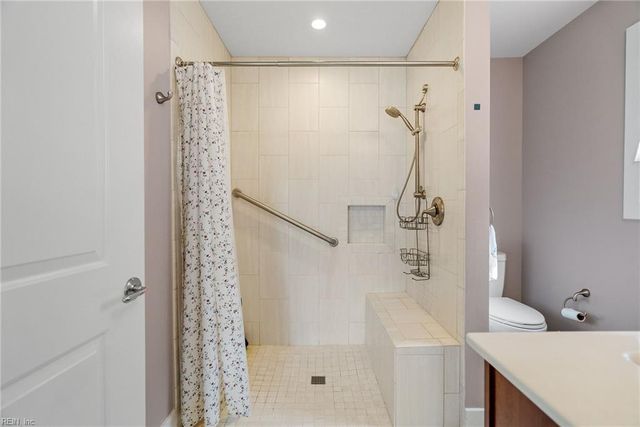 727 Tazewell AVE, Cape Charles, VA 23310