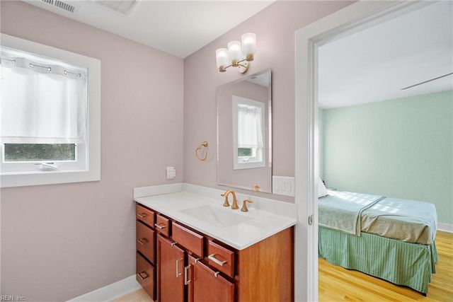 727 Tazewell AVE, Cape Charles, VA 23310