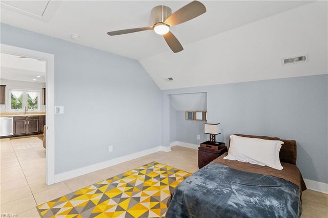 727 Tazewell AVE, Cape Charles, VA 23310