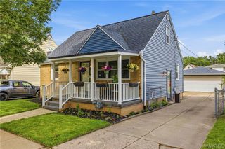 77 Avondale Place, Buffalo, NY 14210
