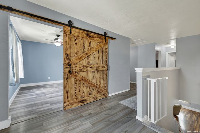 689 NORTHGAP DR, New Braunfels, TX 78130
