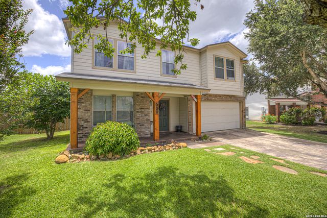 689 NORTHGAP DR, New Braunfels, TX 78130