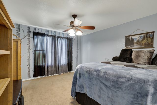 689 NORTHGAP DR, New Braunfels, TX 78130