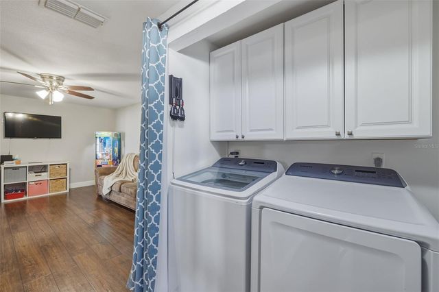 1309 RUSTLING OAKS DRIVE, Brandon, FL 33510