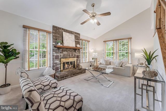 13203 STONE HEATHER DR, Herndon, VA 20171