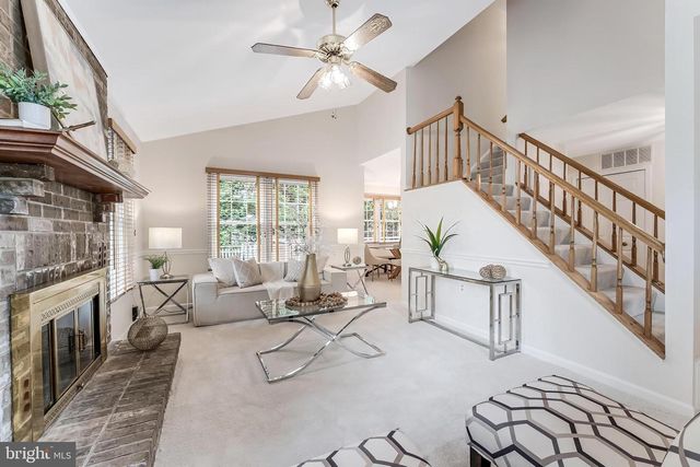 13203 STONE HEATHER DR, Herndon, VA 20171