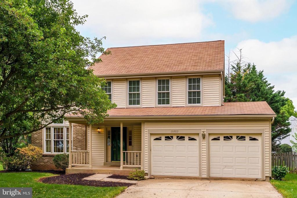 13203 STONE HEATHER DR, Herndon, VA 20171