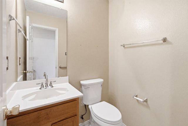 531 Pecan Leaf Drive, Lancaster, TX 75146