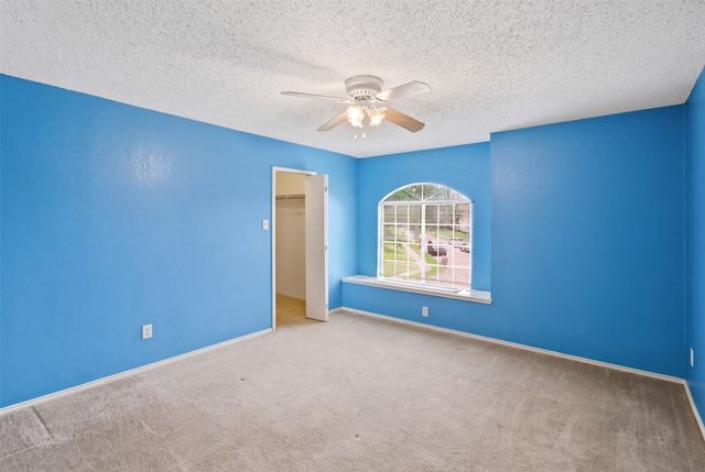 531 Pecan Leaf Drive, Lancaster, TX 75146
