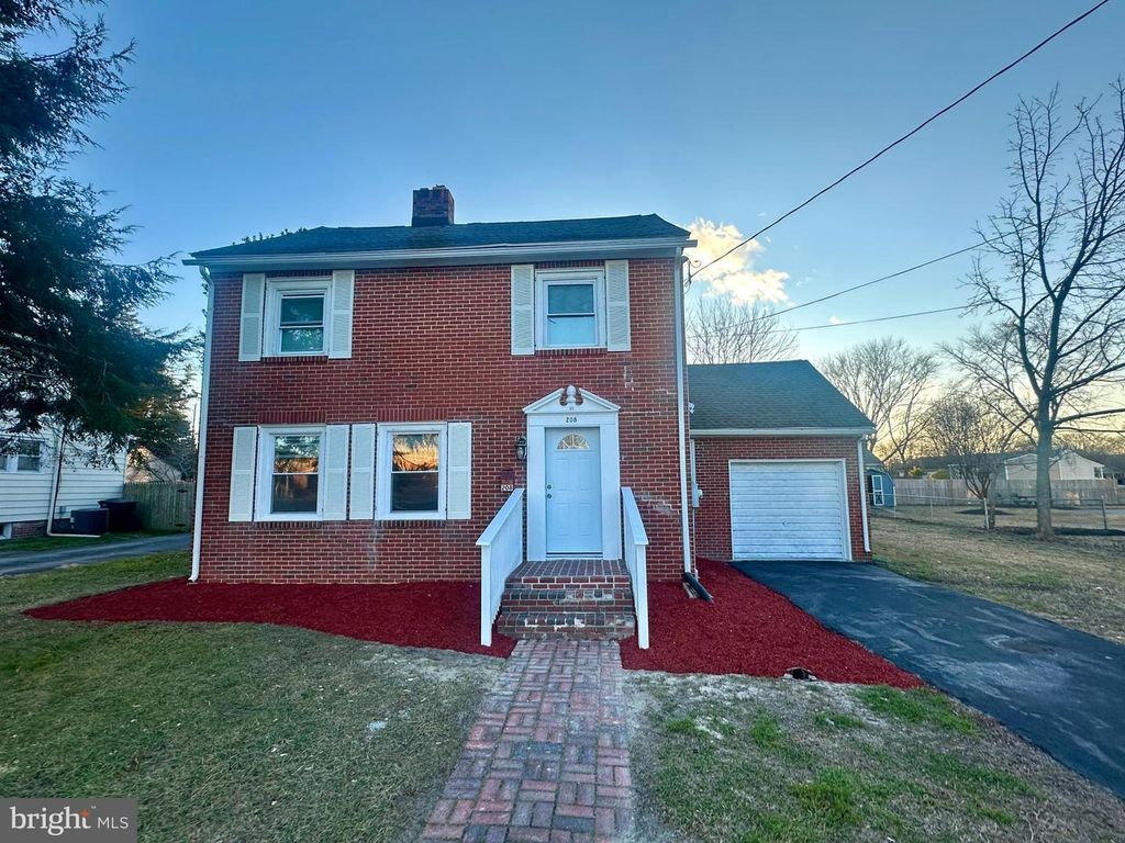 208 UNION AVE, Salisbury, MD 21801