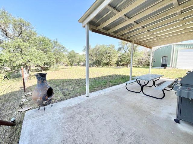 923 Debco LN, Spicewood, TX 78669