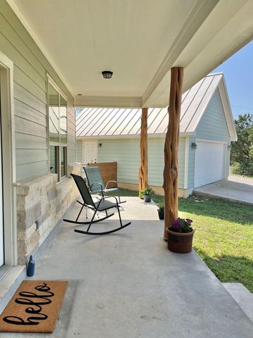 923 Debco LN, Spicewood, TX 78669
