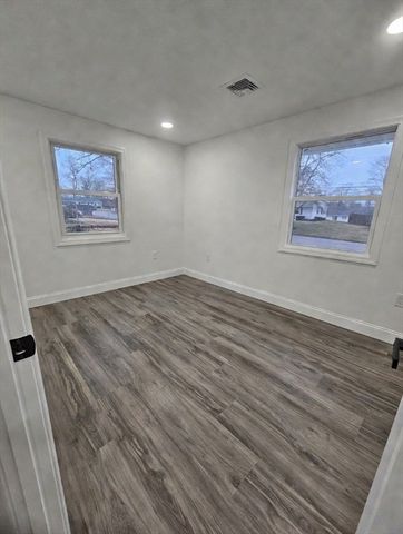 23 Dondi, Brockton, MA 02302