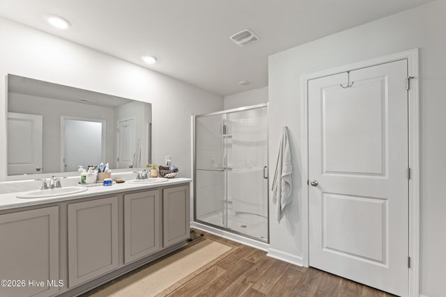 19 Evian Court, Hampstead, NC 28443