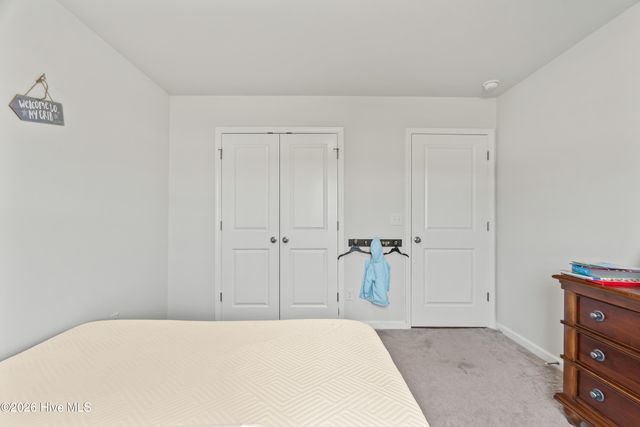 19 Evian Court, Hampstead, NC 28443