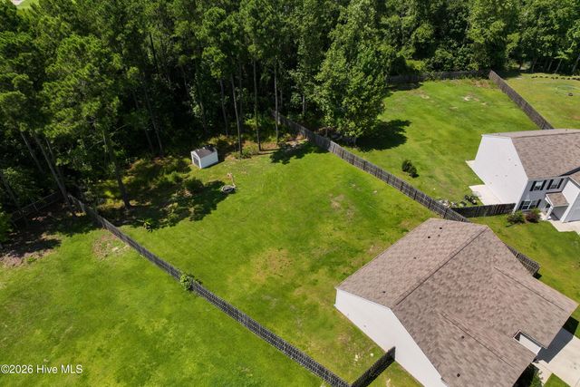 19 Evian Court, Hampstead, NC 28443