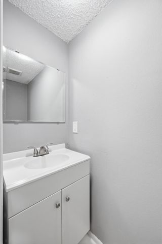 6406 Chimney Creek CIR B, Austin, TX 78723