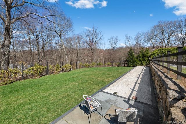 38 Saddle Ridge Road, Pound Ridge, NY 10576
