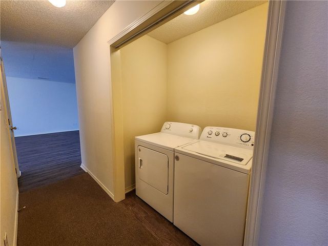 1637 & 1639 N Saddlehorn Avenue, Fayetteville, AR 72703