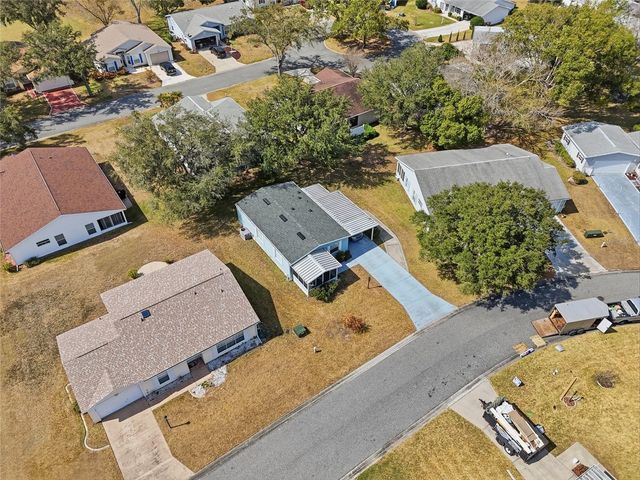 25323 CASA DEL LAGO LANE, Leesburg, FL 34748