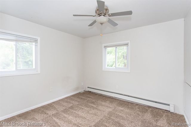 455 E Lewiston Avenue, Ferndale, MI 48220