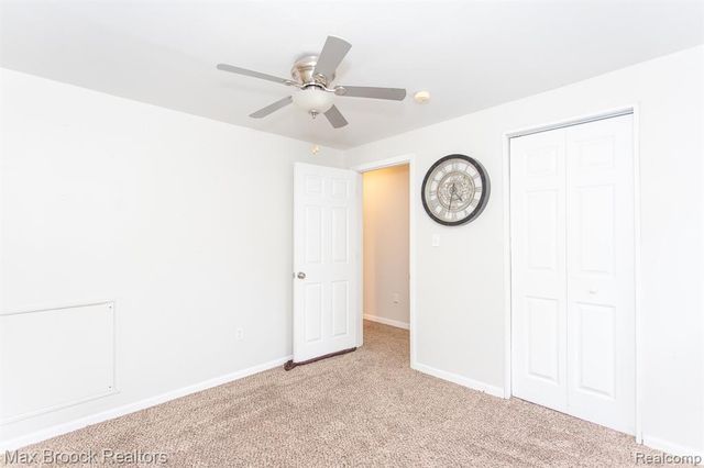 455 E Lewiston Avenue, Ferndale, MI 48220