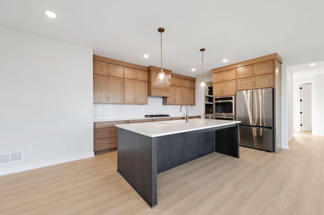 4835 128th Circle NE, Blaine, MN 55449