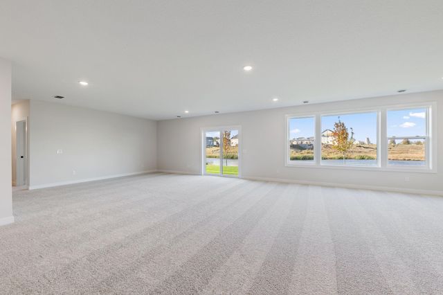 4835 128th Circle NE, Blaine, MN 55449