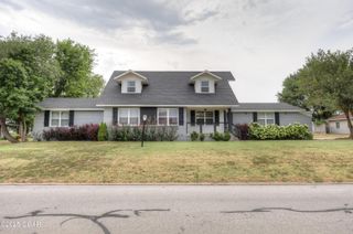 2118 Twin Hills Drive, Joplin, MO 64804
